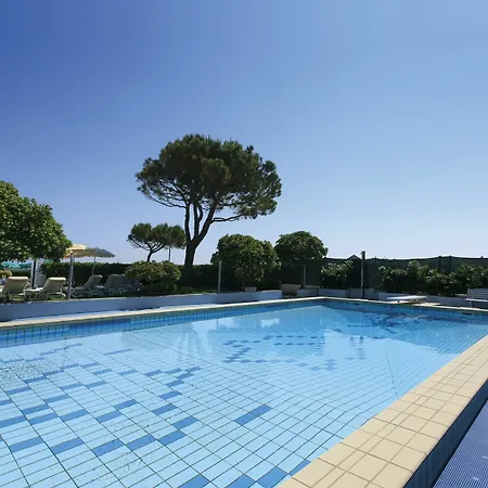 Otel Croce Di Malta 4*