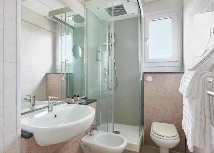 Hotell Croce Di Malta
