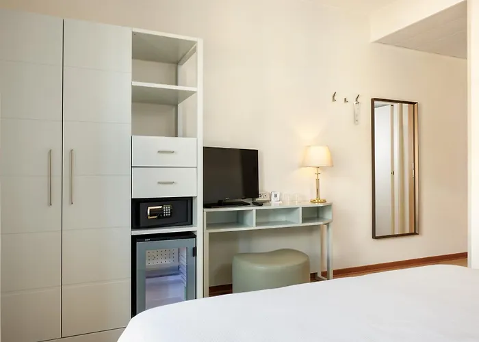 Hotell Croce Di Malta 4*