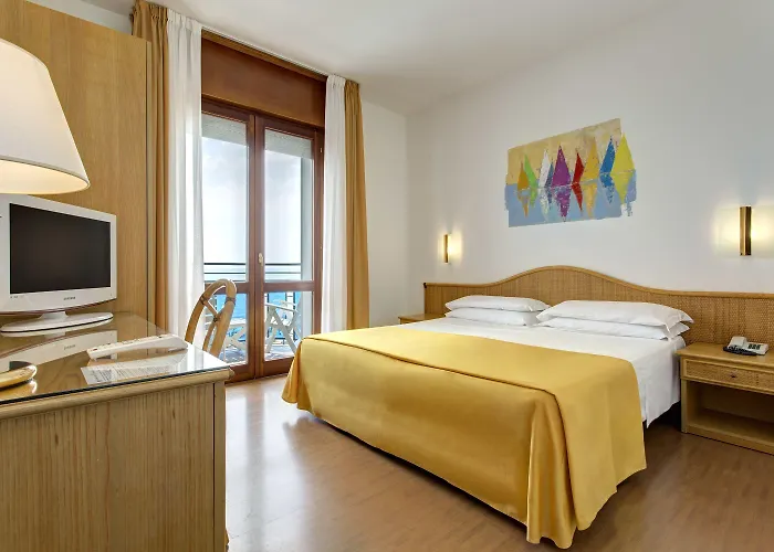 Hotel Croce Di Malta 4*